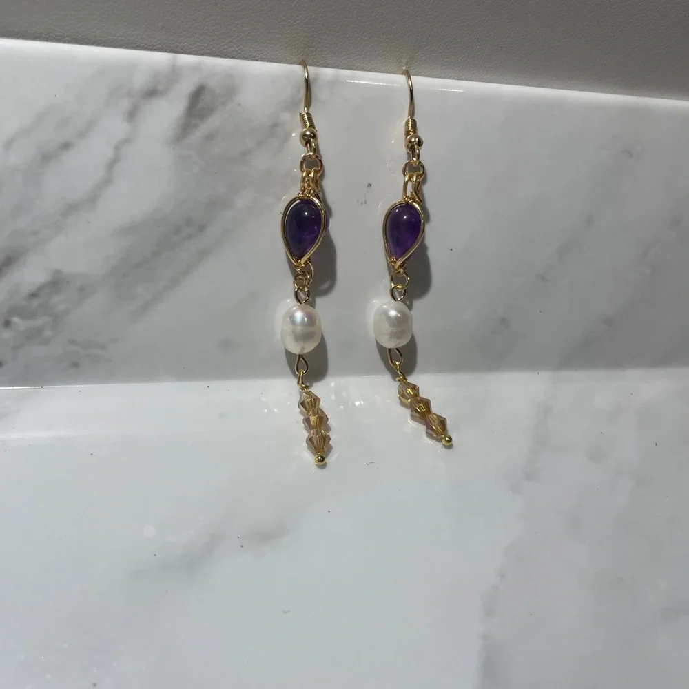 Handcrafted jewelry crystal pearls earrings gift for her - Picture 3 of 4